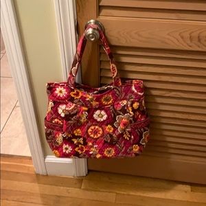 EUC Vera Bradley pleated tote